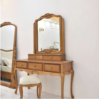 آیینه کنسول